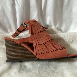 Very Volatile Ladies shoes